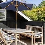 Сasa de vacaciones Idyllic Summer House Close To And Forest *