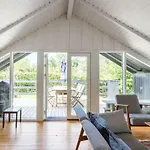 Idyllic Summer House Close To And Forest Сasa de vacaciones