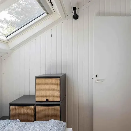 Ferienhaus Idyllic Summer House Close To And Forest Tisvildeleje