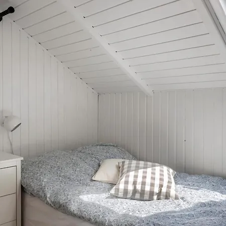 Idyllic Summer House Close To And Forest Дом отдыха Тисвиллелайе
